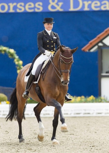 Dorothee Schneider Plotzlich Olympia Will Reiten De